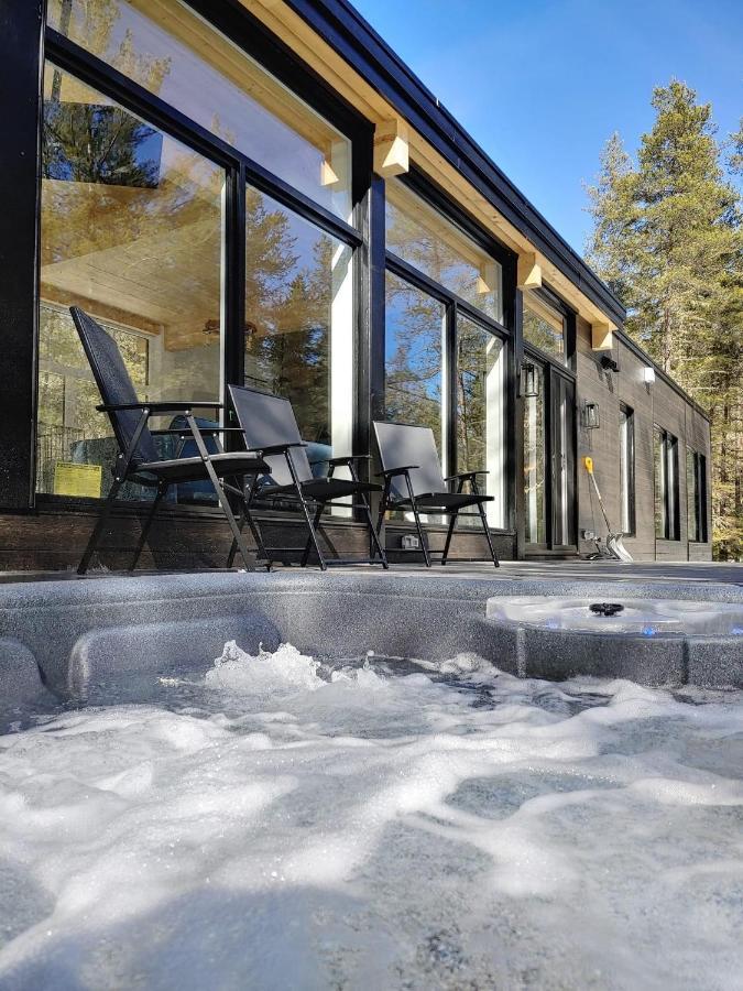 Les Chalets Double K # 1 Сент-Алексис-де-Мон Экстерьер фото