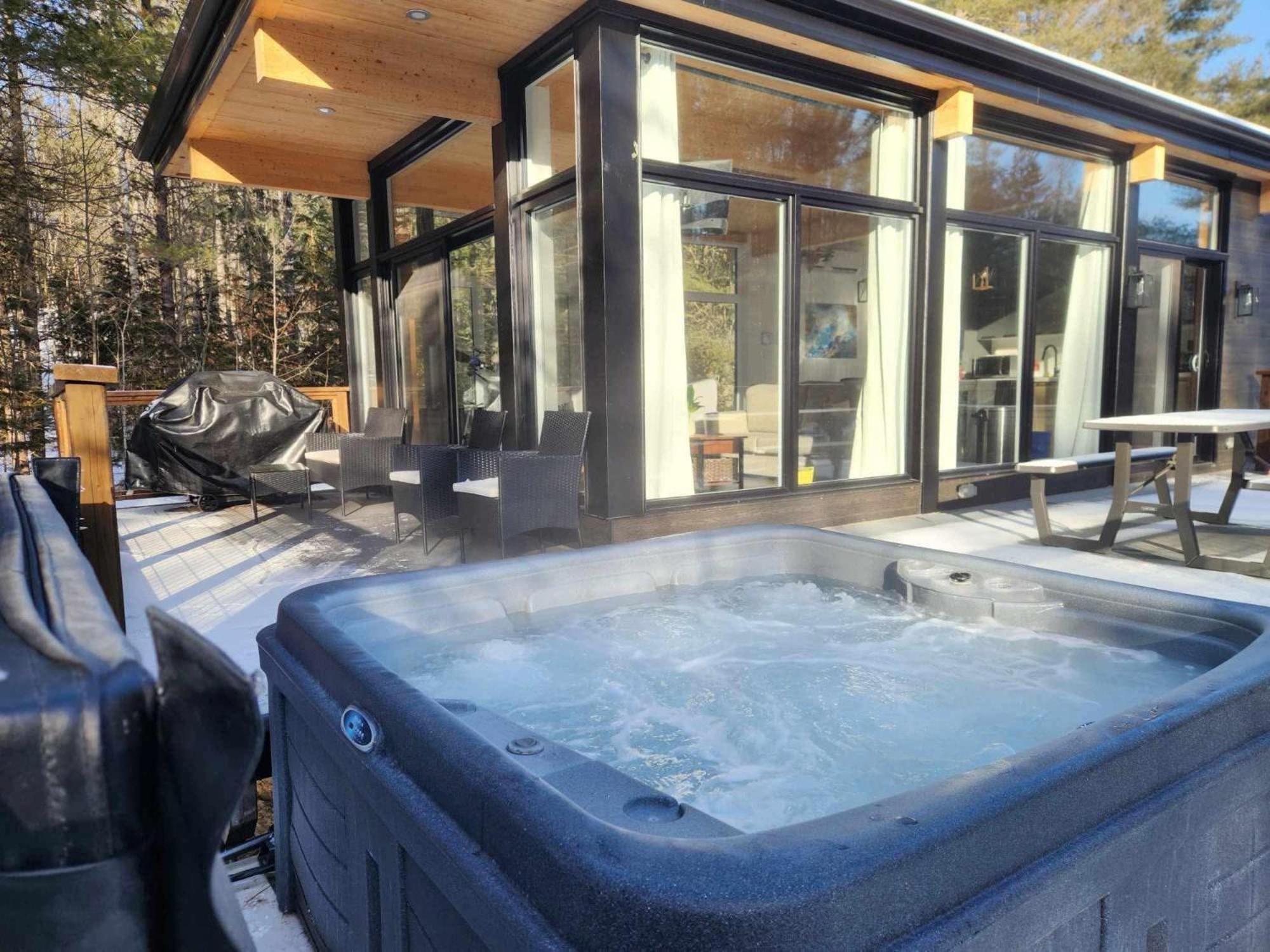 Les Chalets Double K # 1 Сент-Алексис-де-Мон Экстерьер фото